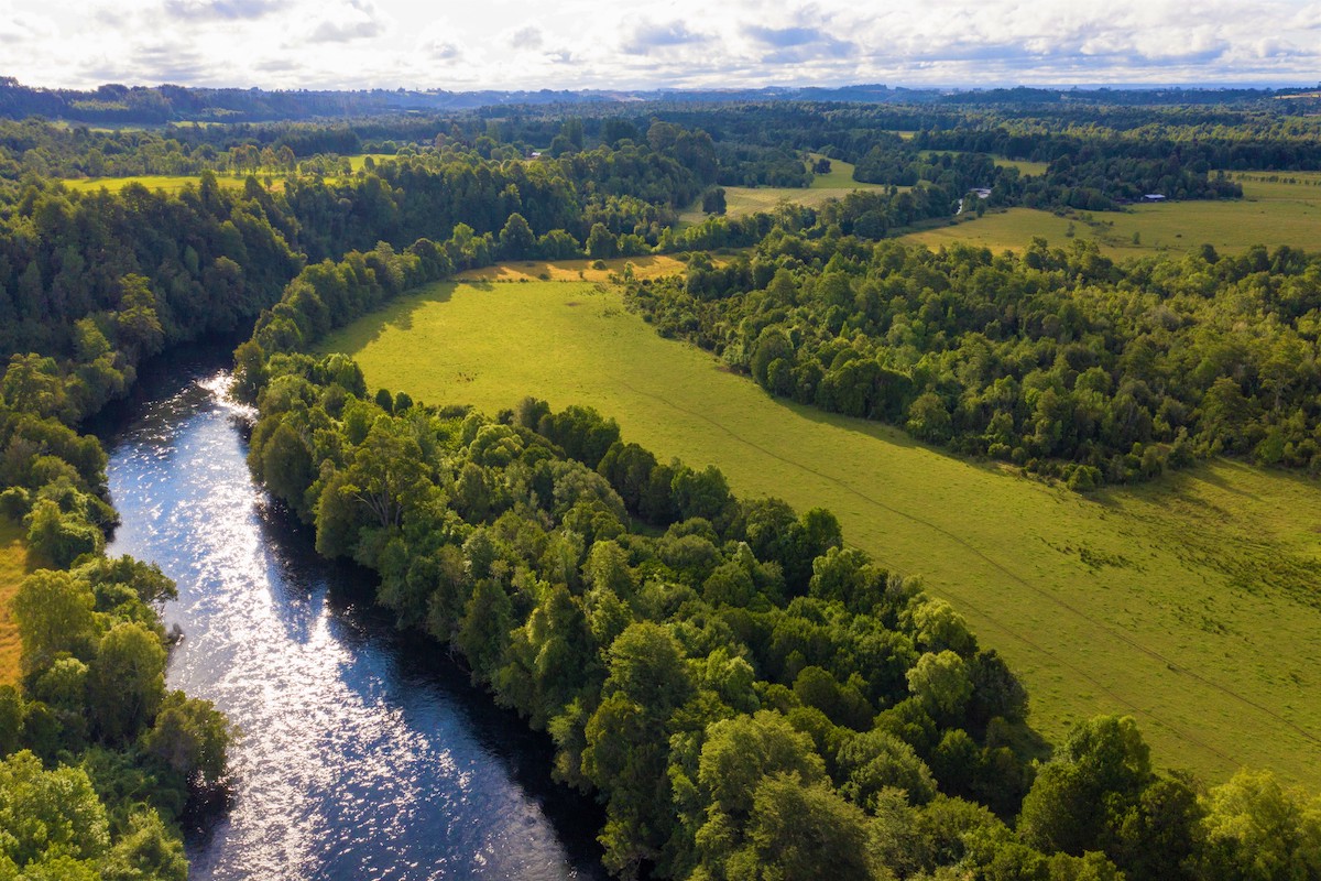 Parcela con orilla río Maullín Los Muermos